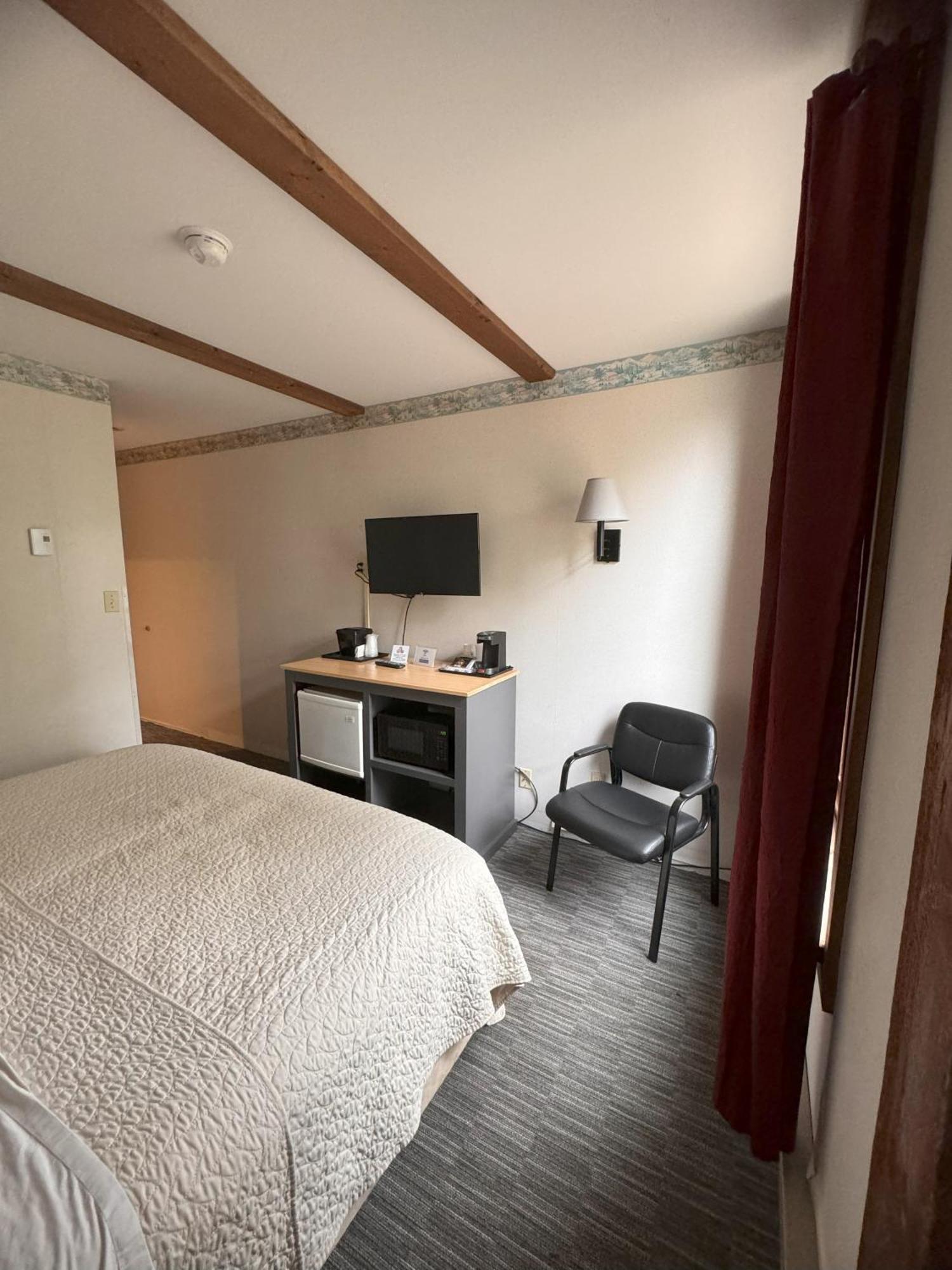 Lake Ontario Motel & Inn Newfane Extérieur photo