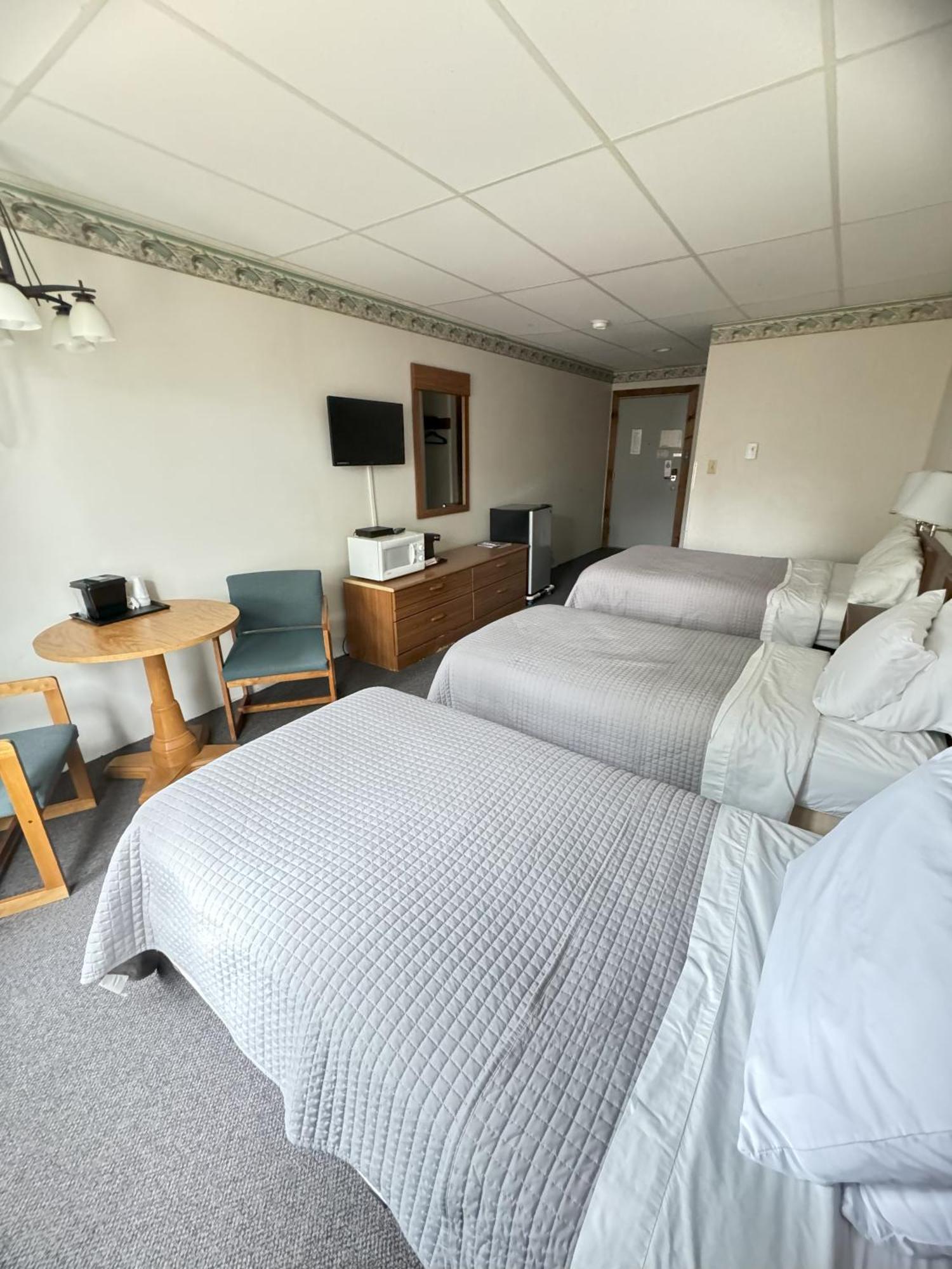 Lake Ontario Motel & Inn Newfane Extérieur photo