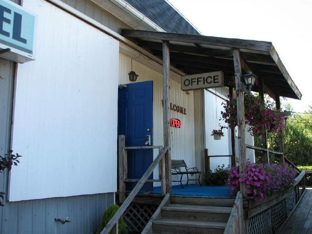 Lake Ontario Motel & Inn Newfane Extérieur photo